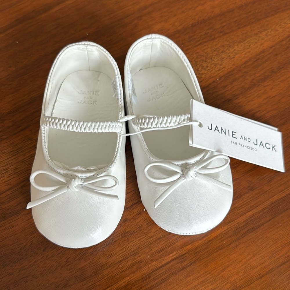 Janie and Jack toddler girl shoes 18-24 months NWT